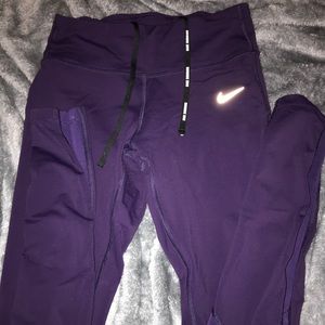 Nike leggings